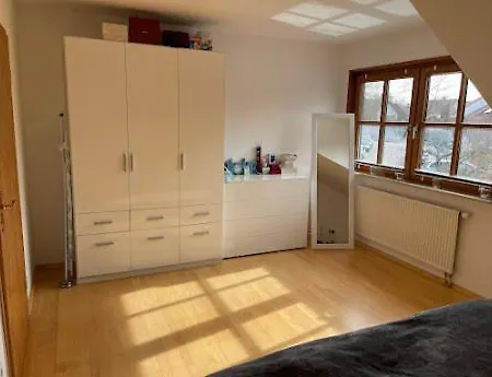 Appartamento Gemutliche Moderne 3 Zi. Kirchheim bei Muenchen