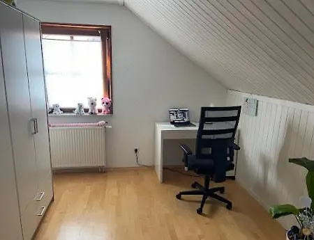 Gemutliche Moderne 3 Zi. Kirchheim bei Muenchen
